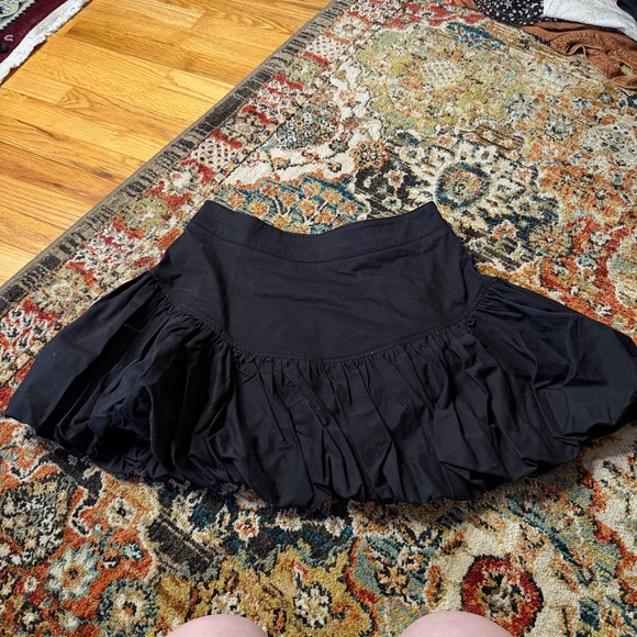 Dresses & Skirts - Urban revivo Black bubble Skirt